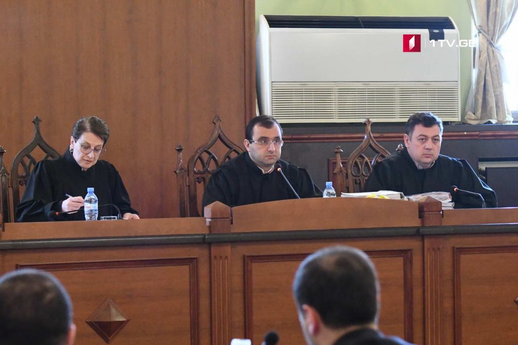 დავით ოთხმეზურის მკვლელობის საქმეზე გასამართლებული ამ დრომდე დაკავებული არ არის