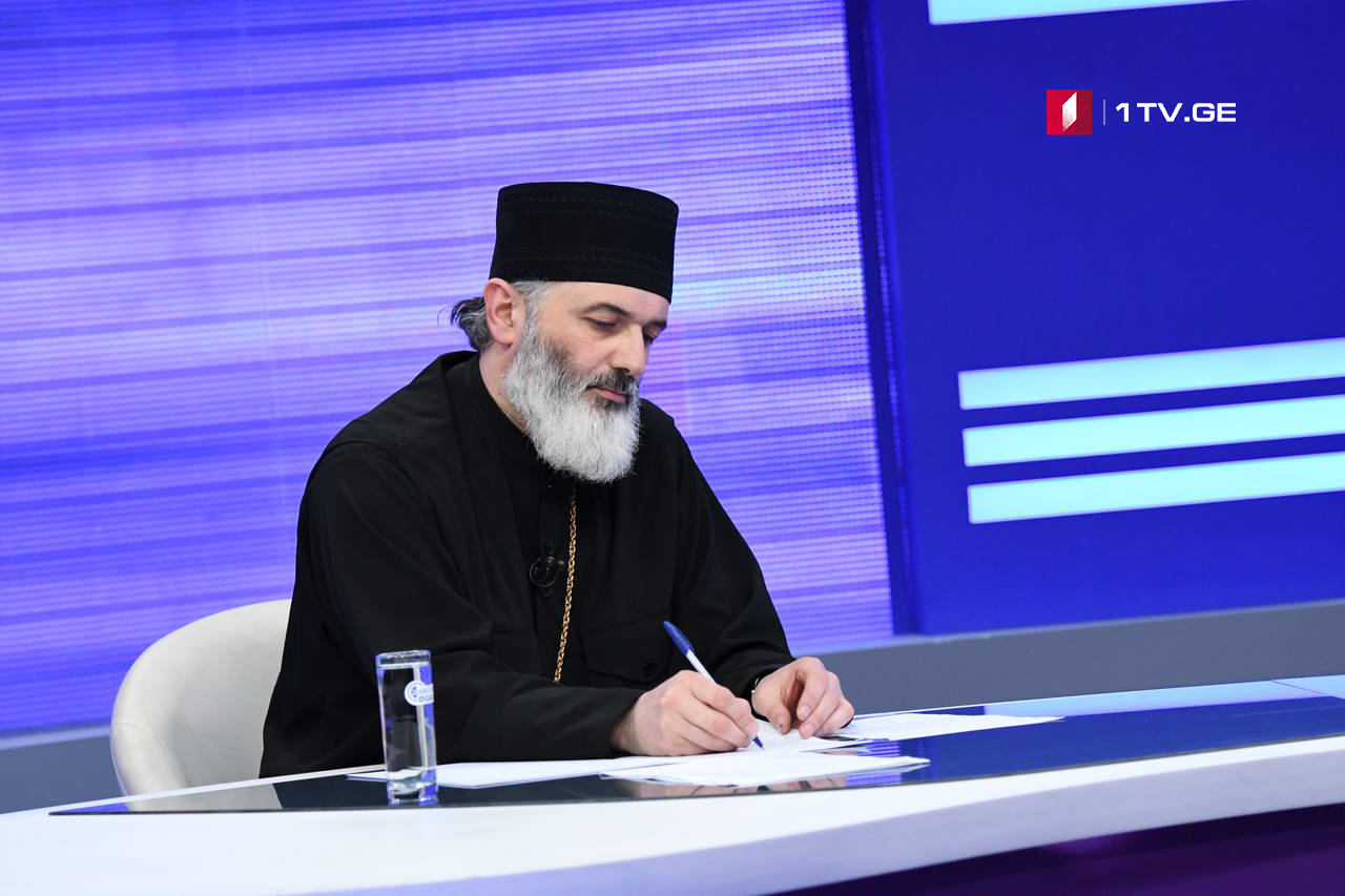 დეკანოზი ანდრია ჯაღმაიძე - თუ კანონი სახელმწიფოში იმოქმედებს, მას ერთადერთი მიზანი უნდა ჰქონდეს, ნებისმიერი კონფესიისა და საზოგადოებრივი ჯგუფის წევრი შეურაცხყოფისგან როგორღაც დაცული იყოს