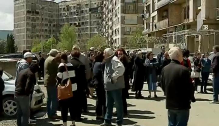 დიდი დიღმის მე-4 მიკრორაიონში აქცია გაიმართა