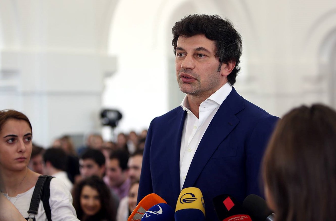 თბილისში ავტობუსების შემოყვანაზე დედაქალაქის მერია ახალ ტენდერს გამოაცხადებს