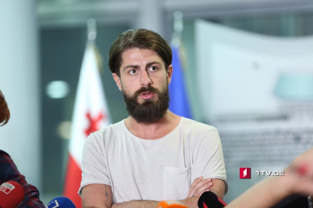 „ბასიანის“ ერთ-ერთი დამფუძნებელი - კლუბის გახსნის კონკრეტულ ვადას ვერ გვეუბნებიან, თუმცა საუბარი არ არის თვეებზე, საუბარია დღეებზე