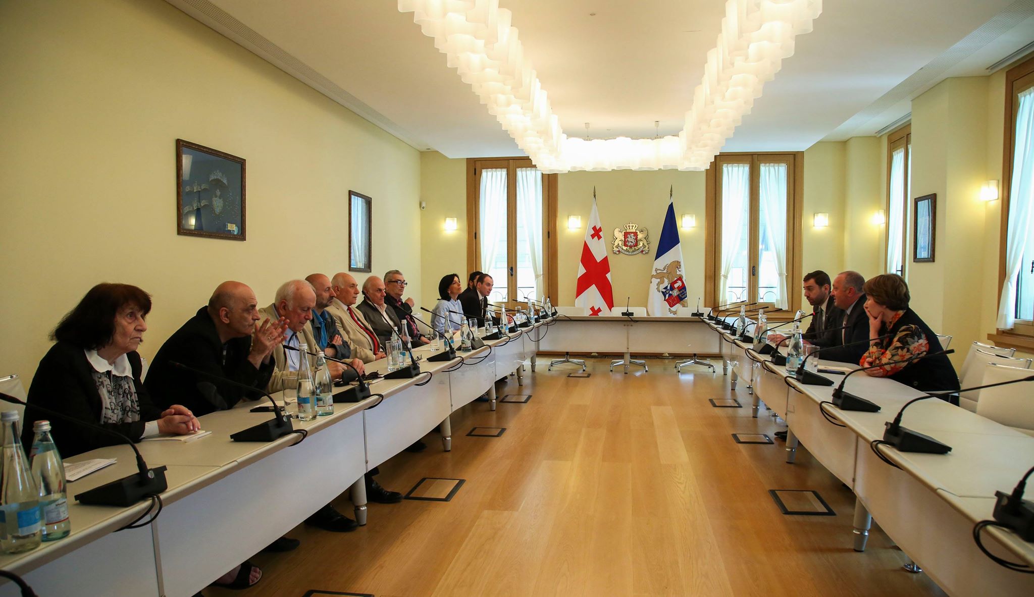 საქართველოს დამოუკიდებლობის 100 წლის იუბილესთან დაკავშირებით შოთა რუსთაველის, ვაჟა-ფშაველასა და საქართველოს ეროვნული პრემიები გაიცემა