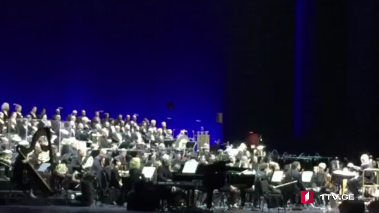 „ბლექ სი არენაზე“ ენიო მორიკონეს კონცერტი მიმდინარეობს [ვიდეო]