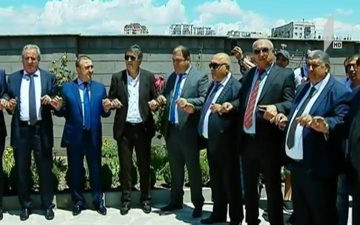 „ტავაფა ეზიდთან“ დაკავშირებით საზეიმო მსახურება ჩატარდა
