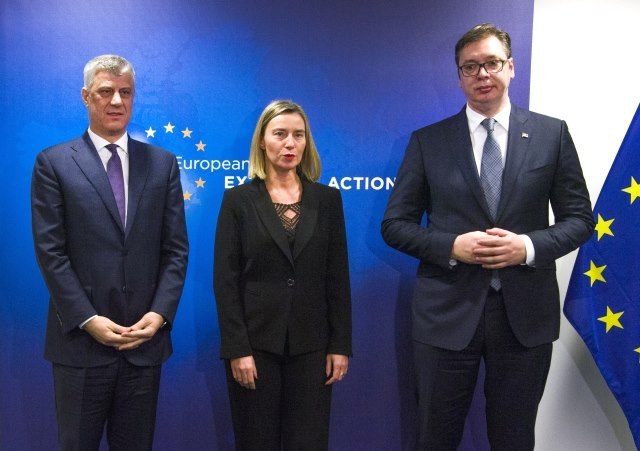 სერბეთმა და კოსოვომ ევროკავშირის შუამავლობით მოლაპარაკებები განაახლეს