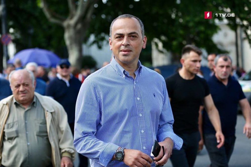 ლევან ვარშალომიძე - შევიკარით ერთი ადამიანის გარშემო