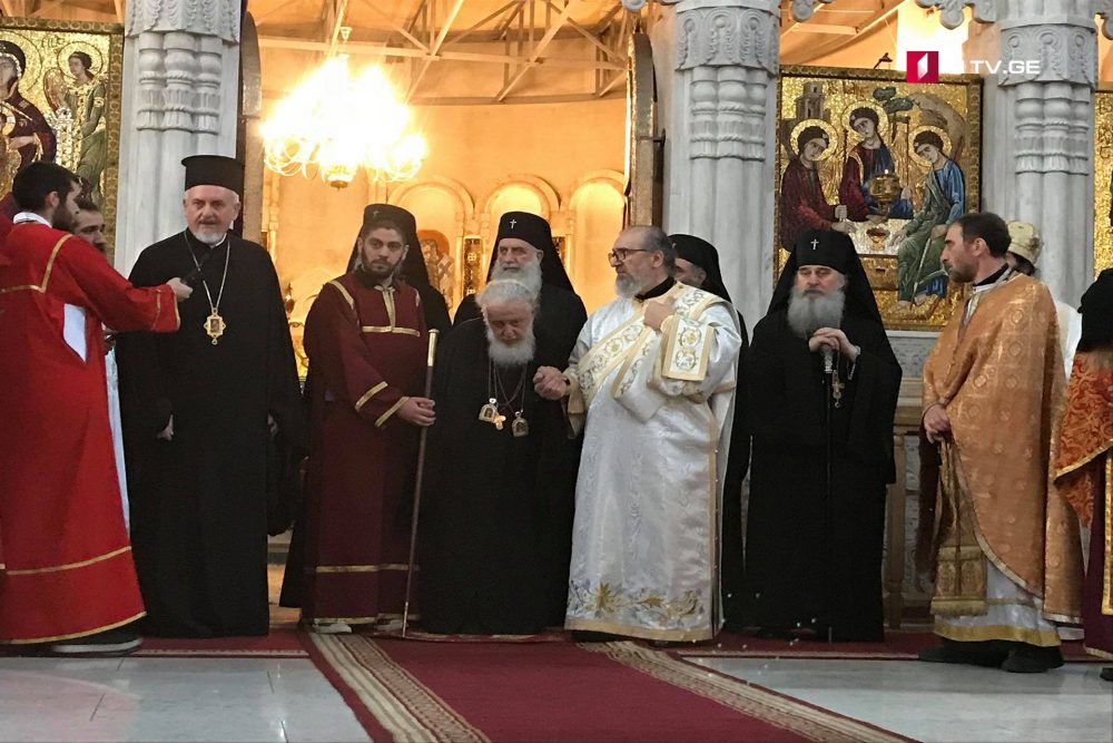 მიტროპოლიტი ემანუელი ილია მეორეს - გახსოვდეთ, მსოფლიო საპატრიარქო თქვენს გვერდითაა ყველა იმ საკითხში, რაშიც თქვენი ეკლესია მხარდაჭერასა და დახმარებას საჭიროებს