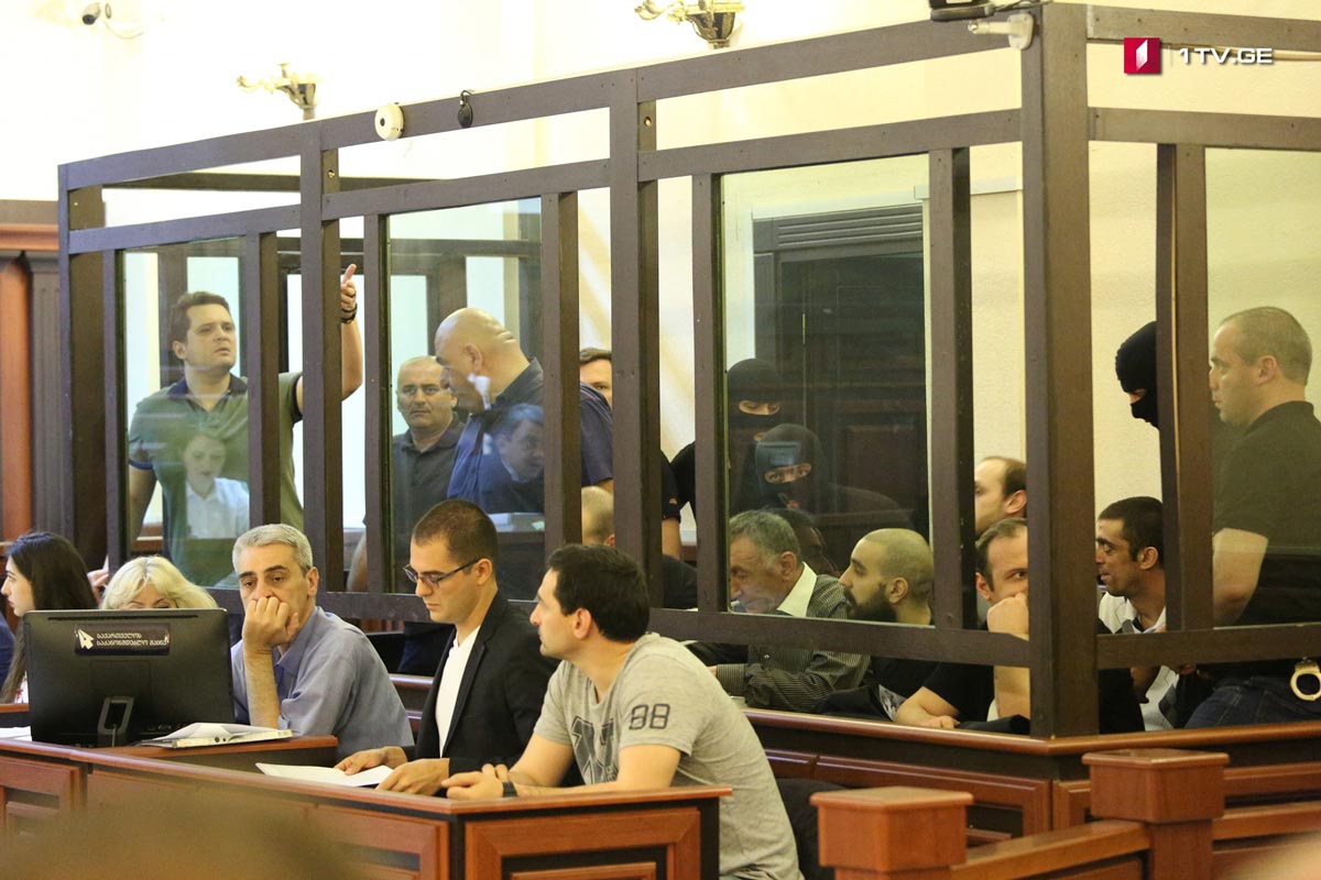 მოსამართლე ლადო სადღობელაშვილს - ლოცვა უნდა თქვათ ეკლესიაში, ახლა სასამართლო დარბაზში იმყოფებით