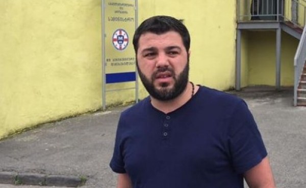 დეკანოზი გიორგი მამალაძე ადვოკატმა მოინახულა