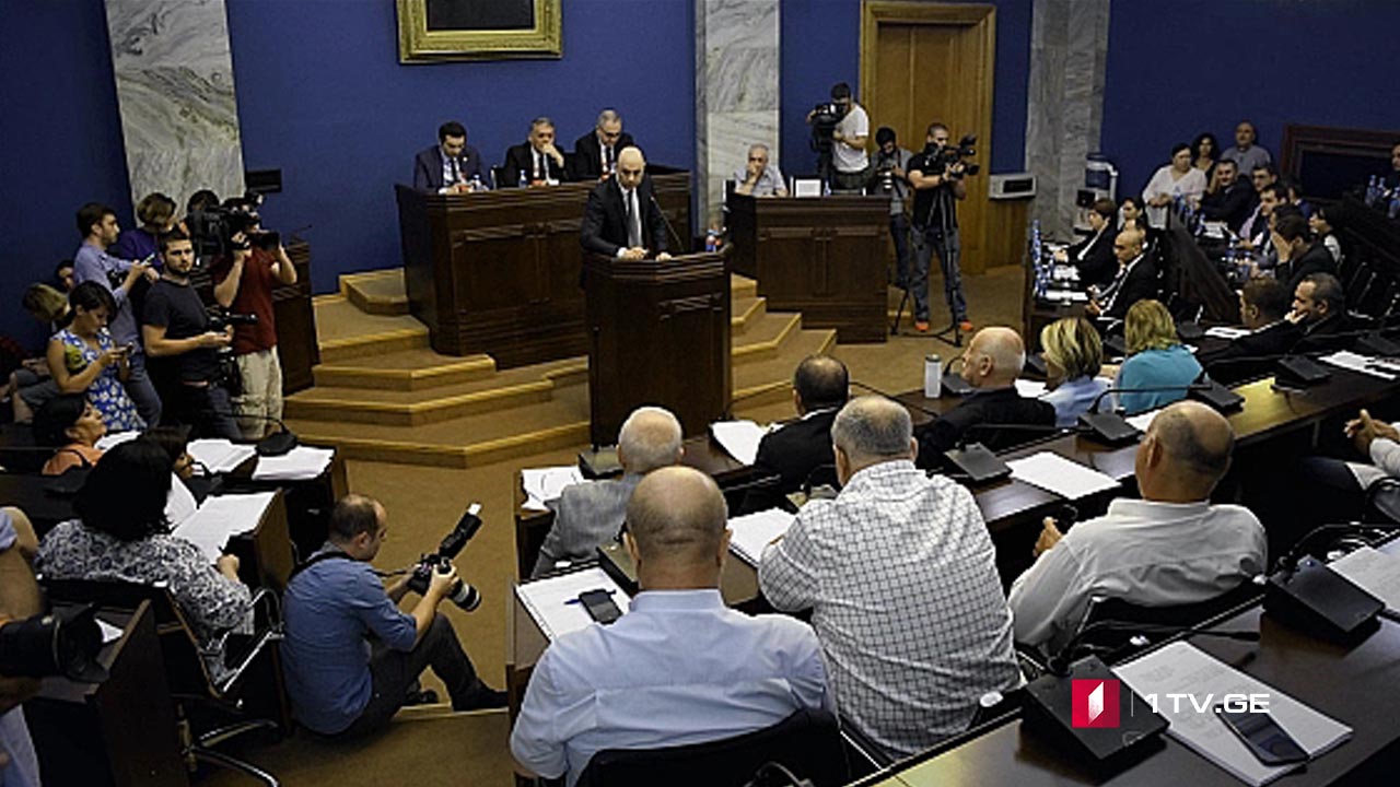 მინისტრობის კანდიდატების მოსმენა კომიტეტებში