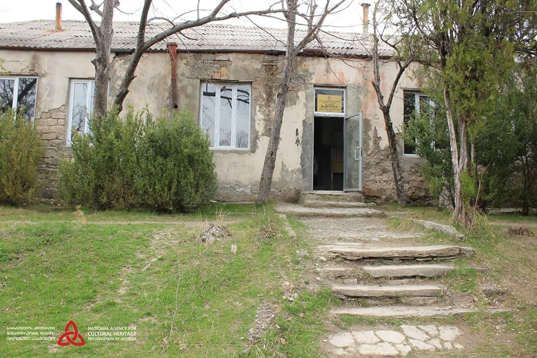 სოფელ წინარეხში მდებარე სკოლას კულტურული მემკვიდრეობის უძრავი ძეგლის სტატუსი მიენიჭა