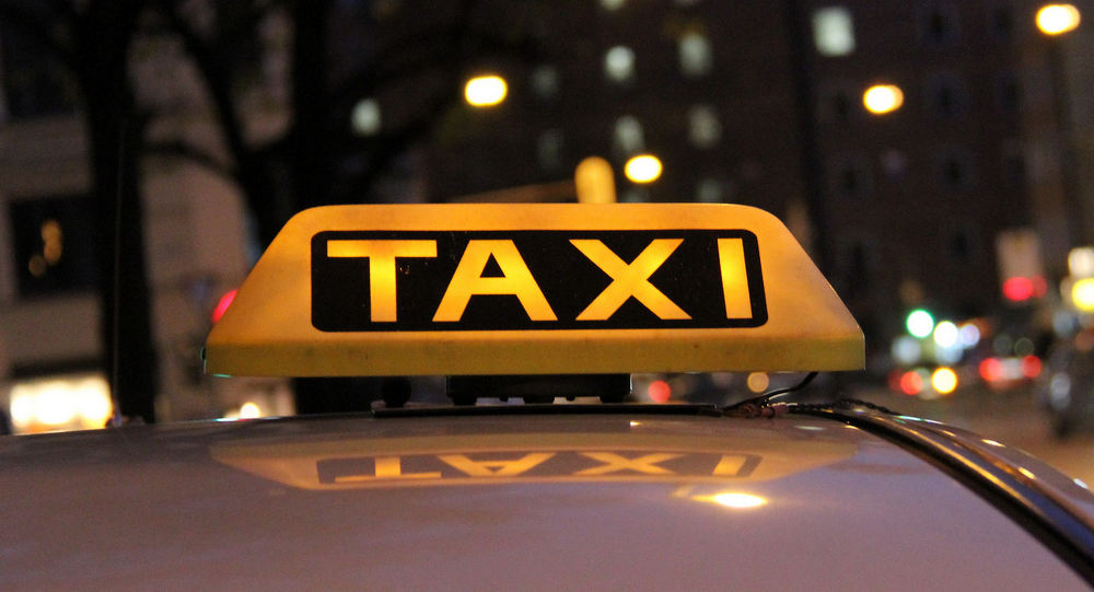 თბილისში ტაქსის ნებართვა ჰიბრიდული ავტომობილებისთვის 50 ლარი, ჩვეულებრივისთვის 100 ლარი, ხოლო ელექტრონულისთვის უფასო იქნება