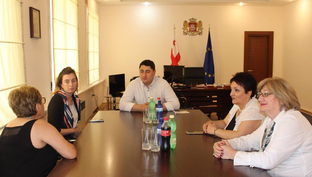 მონიტორინგის ჯგუფი​ ​ჯანმრთელობასა და გარემოზე ფაროსანას წამლობის ზეგავლენას სწავლობს