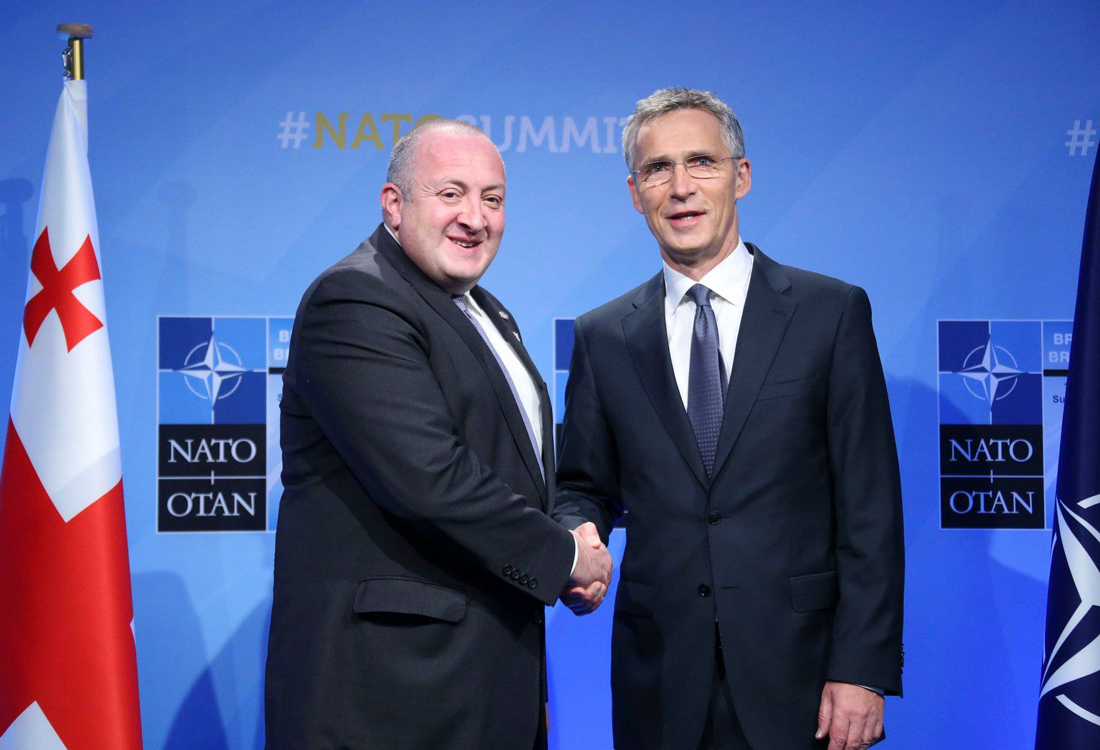 საქართველოს პრეზიდენტი ნატო-ს გენმდივანს შეხვდა