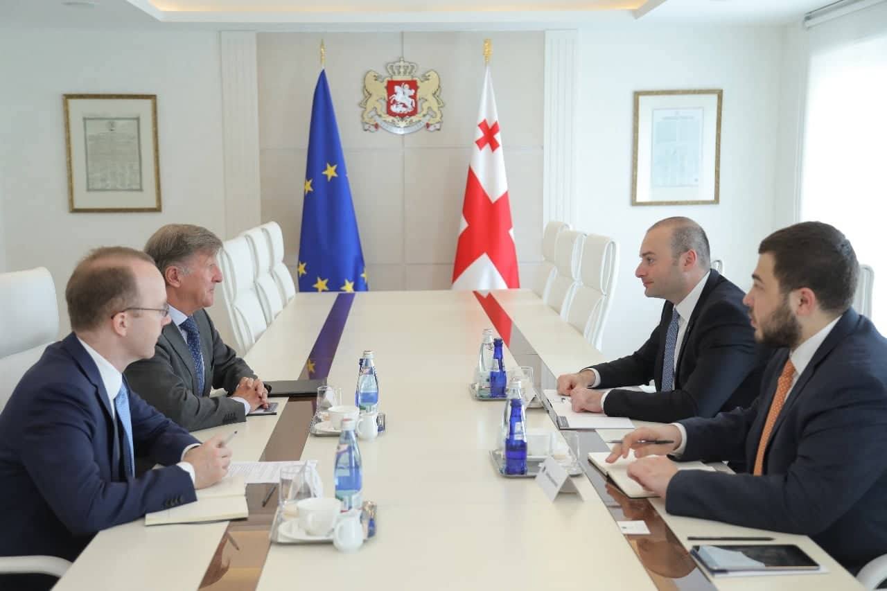 მამუკა ბახტაძე იანოშ ჰერმანს შეხვდა