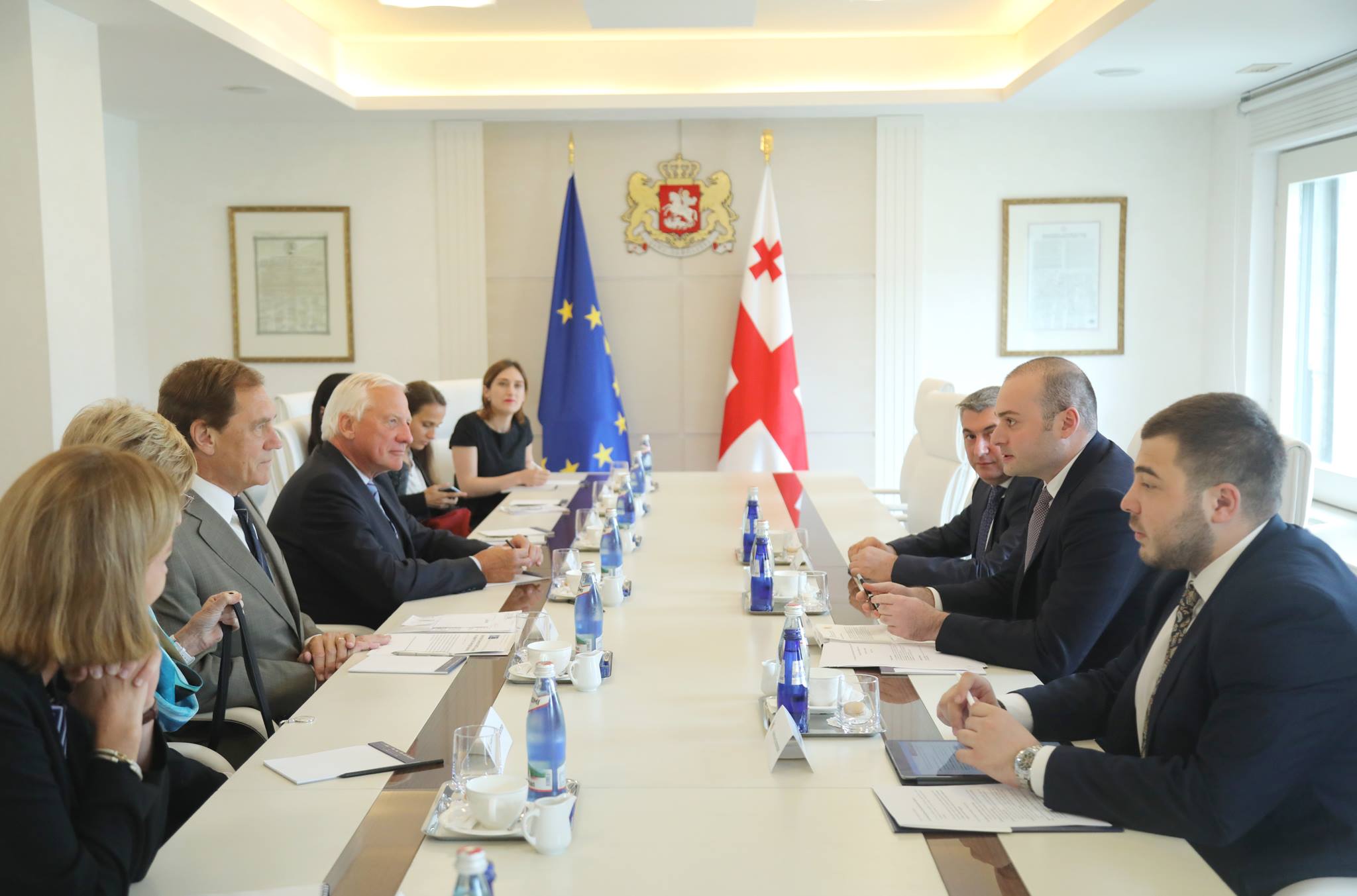 NDI-ის წინასაარჩევნო დელეგაცია მამუკა ბახტაძესთან შეხვედრისას - საქართველოში საარჩევნო პროცესების მიმართ ნდობა გაზრდილია