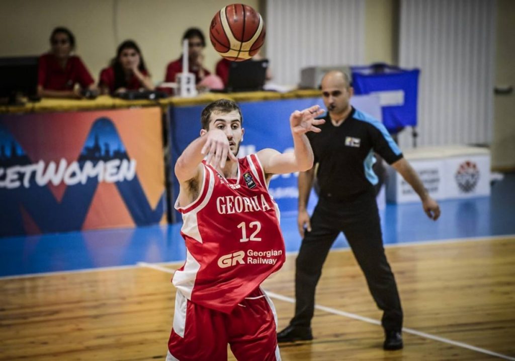 საქართველოს 20-წლამდე კალათბურთელთა ნაკრებმა ალბანეთის გუნდი 60-ქულიანი სხვაობით დაამარცხა