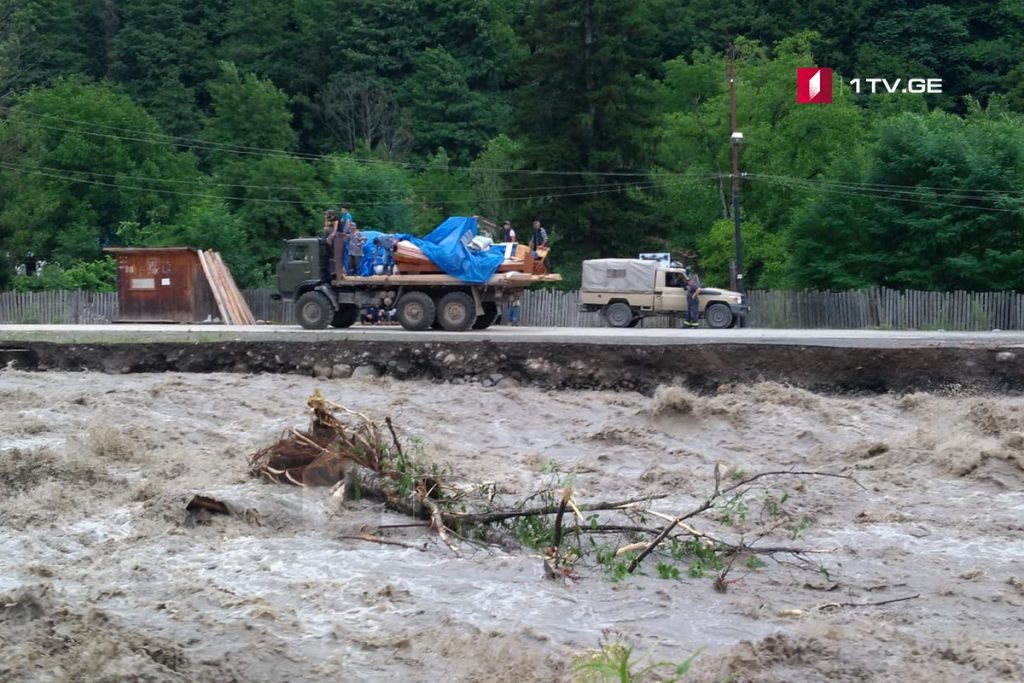 Several families in Chuberi being evacuated - 1TV