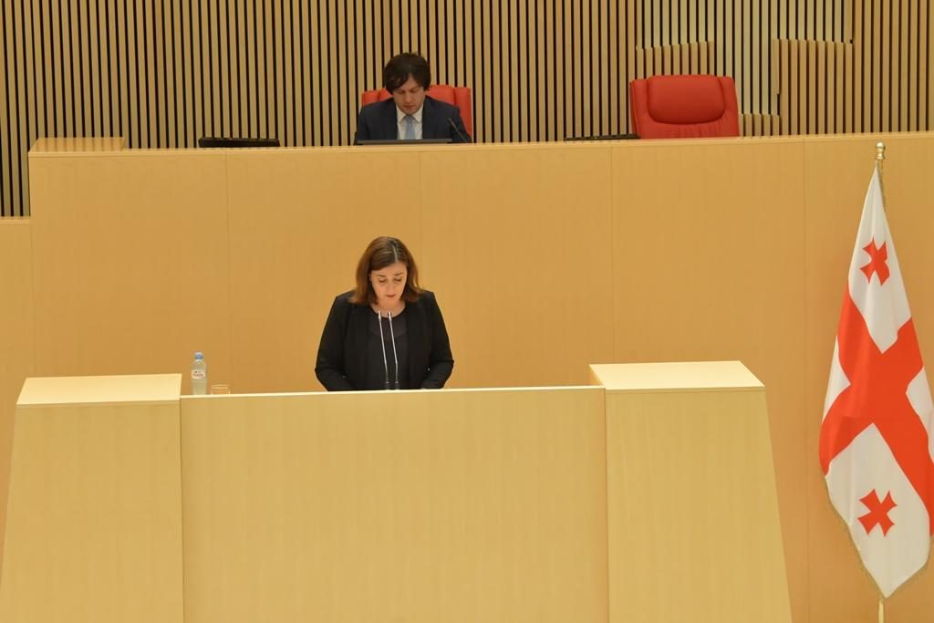 Parlament "yığılan pensiyalar" haqqında qanunu qəbul etdi