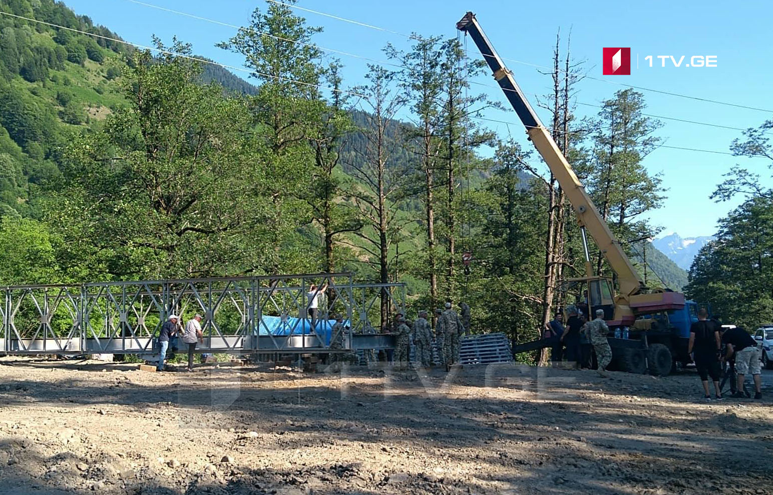 ჭუბერში, სტიქიის შედეგების სალიკვიდაციო სამუშაოებში მონაწილეებს მოხალისეები იმერეთიდან შეუერთდნენ