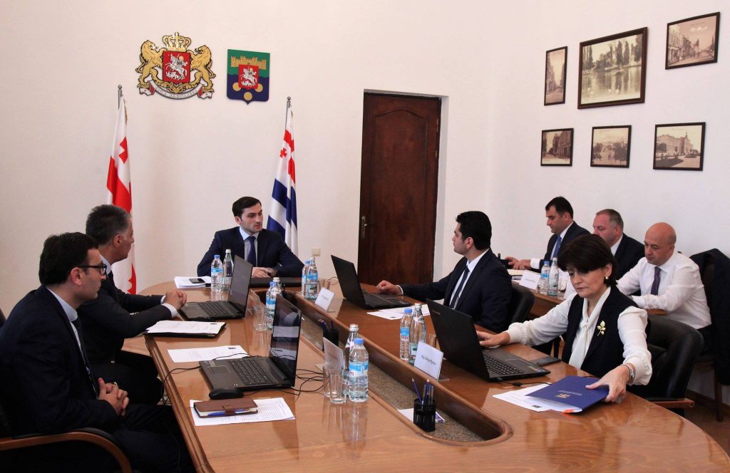 თორნიკე რიჟვაძე აცხადებს, რომ აჭარის მთავრობის აპარატში დეპარტამენტების რაოდენობა ერთი მესამედით შემცირდება