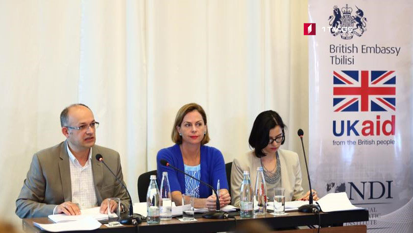 NDI - კვლევა ეკონომიკურ მდგომარეობასთან, გარემოს დაცვასთან და პოლიტიკურ კლიმატთან მიმართებაში მოსახლეობის მზარდ უკმაყოფილებაზე მიუთითებს