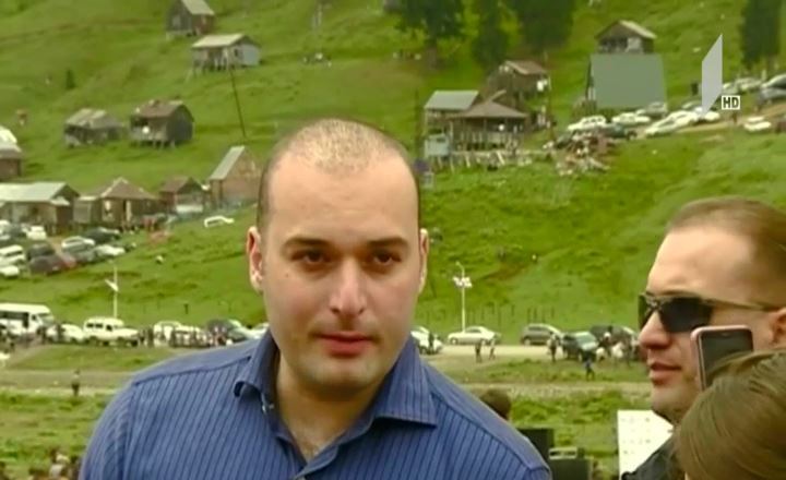 პრემიერი გუბერნატორების წარდგენას ეხმაურება