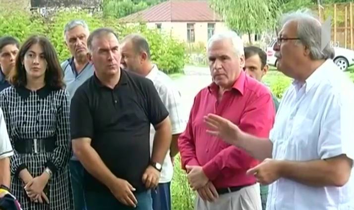შეხვედრა ლეჩხუმში