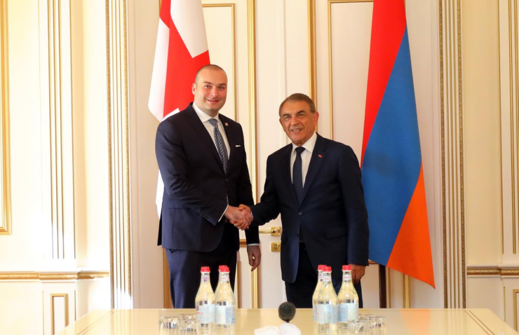 მამუკა ბახტაძე სომხეთის პარლამენტის თავმჯდომარეს შეხვდა