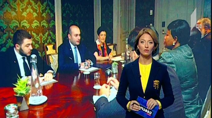 პრემიერი ფატუ ბენსუდას შეხვდა