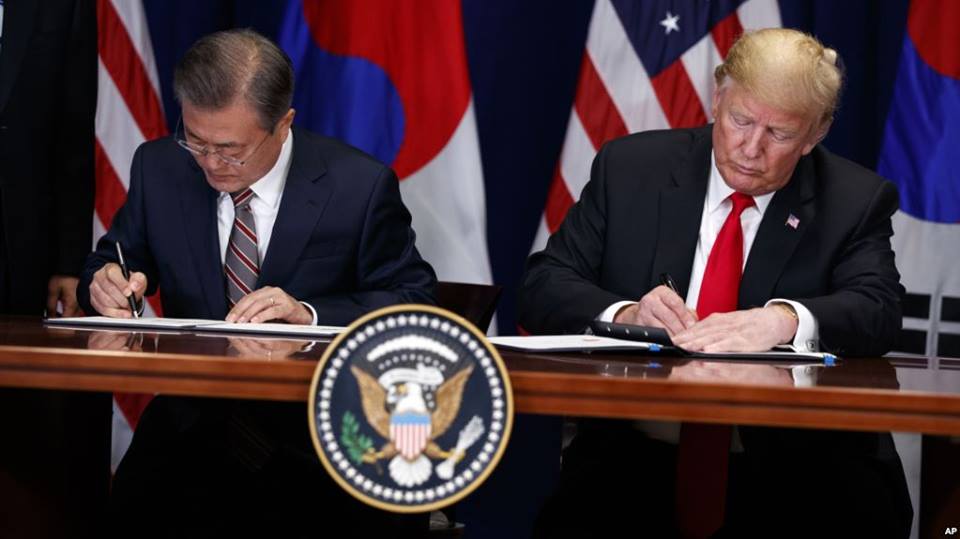 აშშ-ისა და სამხრეთ კორეის პრეზიდენტებმა ორ ქვეყანას შორის თავისუფალი ვაჭრობის შესახებ ხელშეკრულებას ხელი მოაწერეს