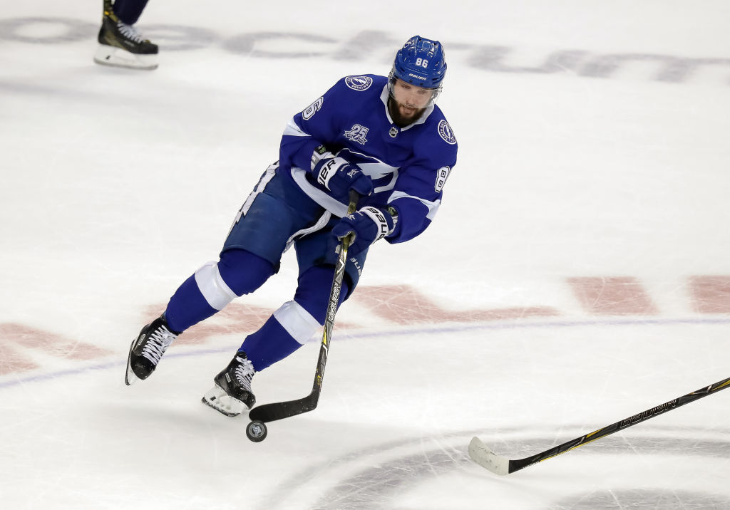 TAMPA, FL – MAY 19: Nikita Kucherov #86 of the Tampa Bay Lightning moves the puck against the Washington Capitals during the first period in Game Five of the Eastern Conference Finals during the 2018 NHL Stanley Cup Playoffs at Amalie Arena on May 19, 2018 in Tampa, Florida.. (Photo by Mike Carlson/Getty Images) *** Local Caption *** Nikita Kucherov