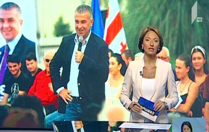 დავით ბაქრაძე წინასაარჩევნო შეხვედრას საჩხერეში განაგრძობს