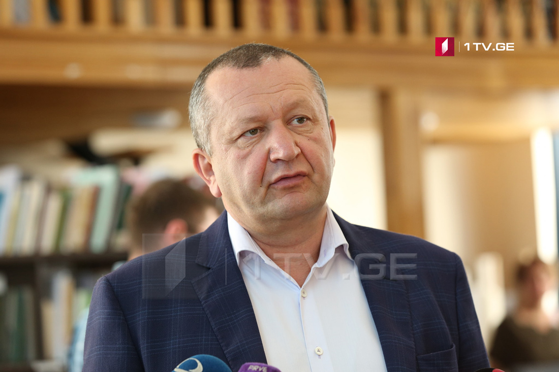 დავით ჭიჭინაძე აცხადებს, რომ ფრაქცია „პატრიოტებში“ საშემოდგომო სესიის დასრულებამდე დარჩება