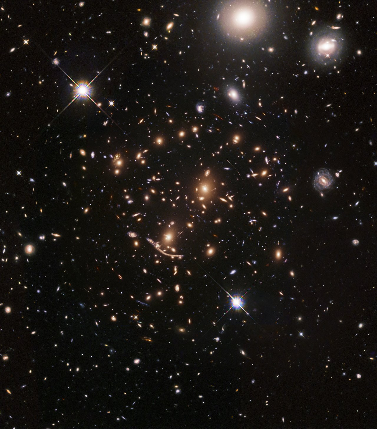 ჰაბლის ტელესკოპმა ათასობით უძველესი გალაქტიკა აღმოაჩინა