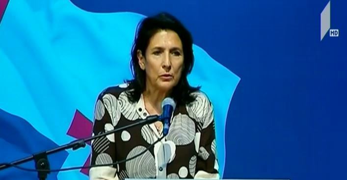 სალომე ზურაბიშვილი იმერეთში შეხვედრებს განაგრძობს