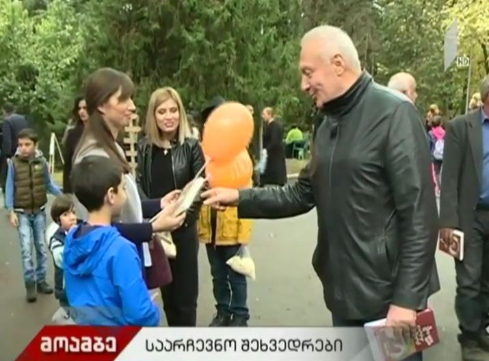თემურ შაშიაშვილი ამომრჩევლებს კახეთში ხვდება