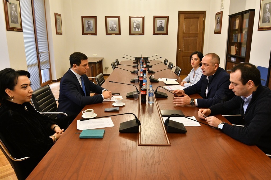 პარლამენტის ნდობის ჯგუფის სხდომა 15 ოქტომბერს გაიმართება