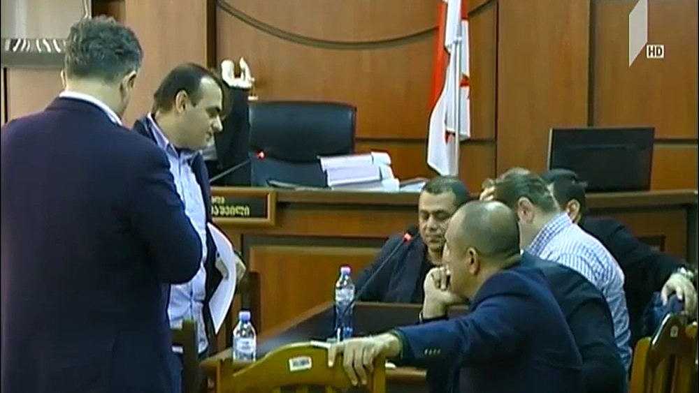 თემურ აბაზოვის საქმის არსებითი განხილვა ნაწილობრივ დაიხურა