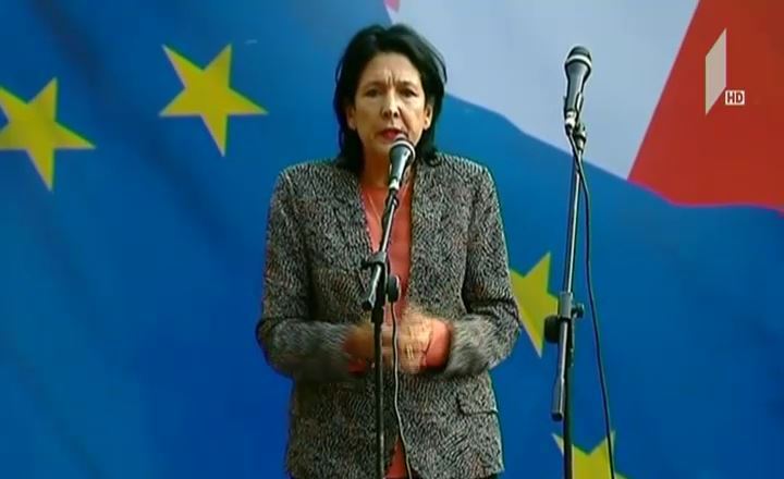 სალომე ზურაბიშვილი თბილისში ამომრჩევლებს შეხვდა