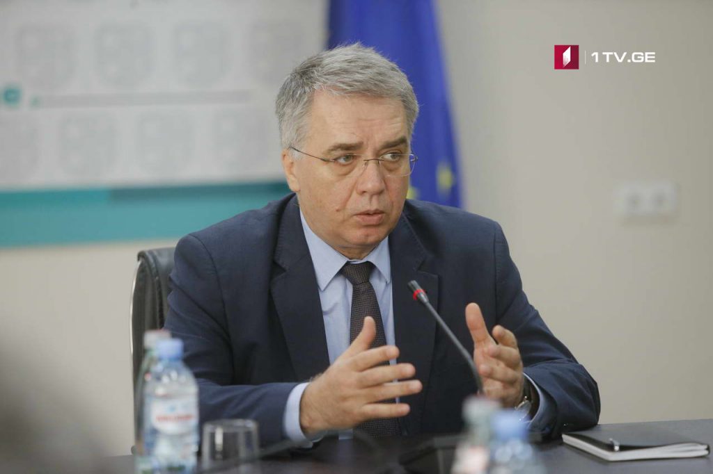 Davit Sergeenko calls on population for vaccination against flu