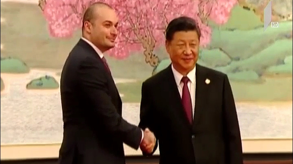 პრემიერი ჩინეთში პირველი საერთაშორისო იმპორტის გამოფენას დაესწრო