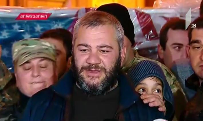 “მოამბის” სპეციალური გამოშვება – ზაზა სარალიძის მხარდამჭერი აქცია რუსთაველის გამზირზე