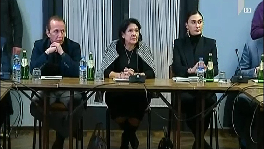მუქარა სალომე ზურაბიშვილის ოჯახის წევრებზე