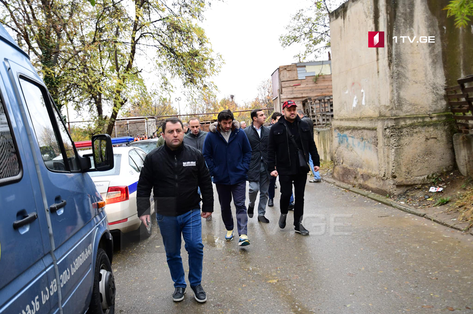 კახა კალაძე ზემო ფონიჭალაში აფეთქების ადგილზე მივიდა