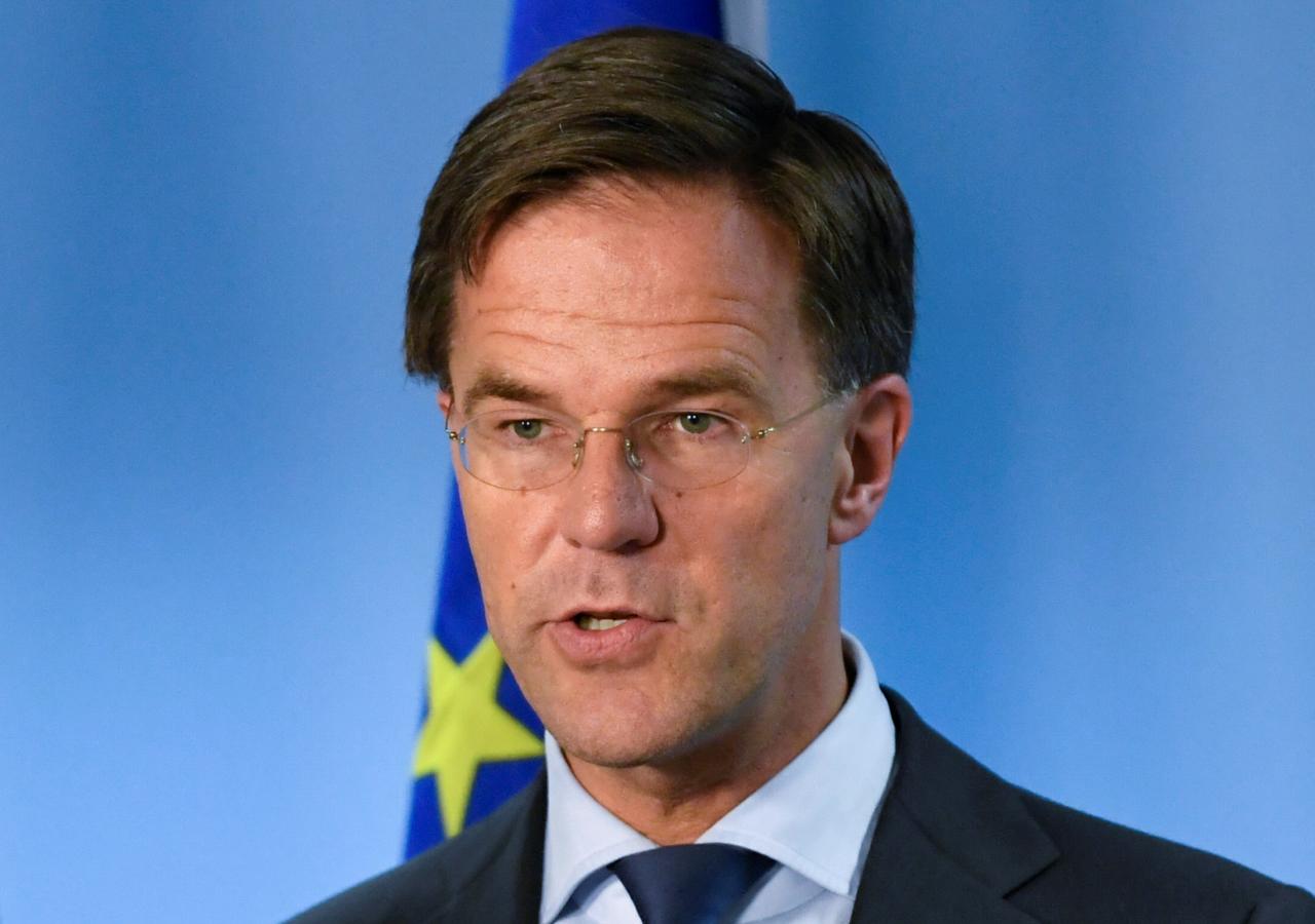 FILE PHOTO: Dutch Prime Minister Mark Rutte holds a news conference at the European Union leaders summit in Brussels, Belgium October 18, 2018. REUTERS/Piroschka van de Wouw