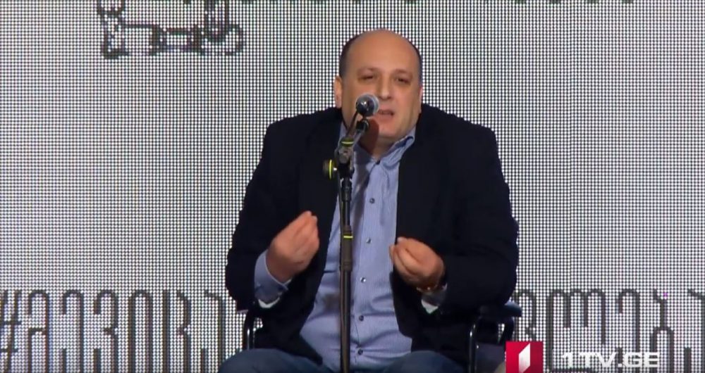 ყოფილი პატიმარი გიორგი გოგლიჩიძე აცხადებს, რომ „ნაციონალური მოძრაობის“ დროს სამი დღე-ღამე „მორგში“ მიცვალებულზე ეძინა [ვიდეო]