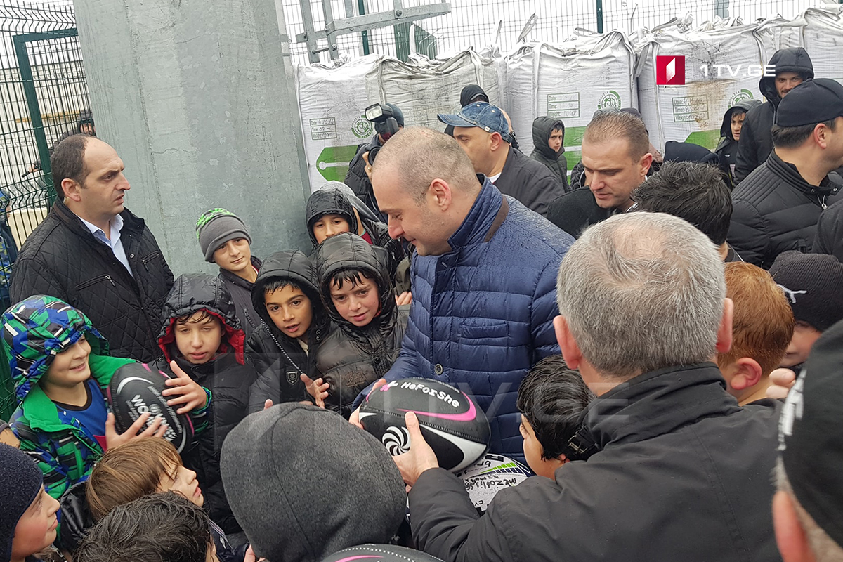 პრემიერის შეხვედრა ახალგაზრდა მორაგბეებთან