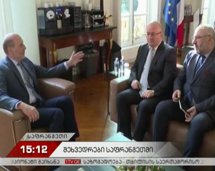 ლევან იზორია ეროვნულ ასამბლეაში შეიარაღებული ძალების კომისიის პრეზიდენტს შეხვდა
