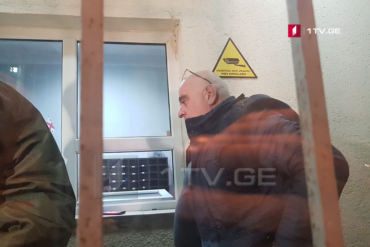 ნარკოლოგი ზურა სიხარულიძე პოლიციის მთავარ სამმართველოში გამოკითხვაზე იმყოფება